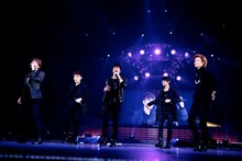 韓国ではドラマやバラエティ番組にも出演するなど国民的な人気を誇るSHINee。