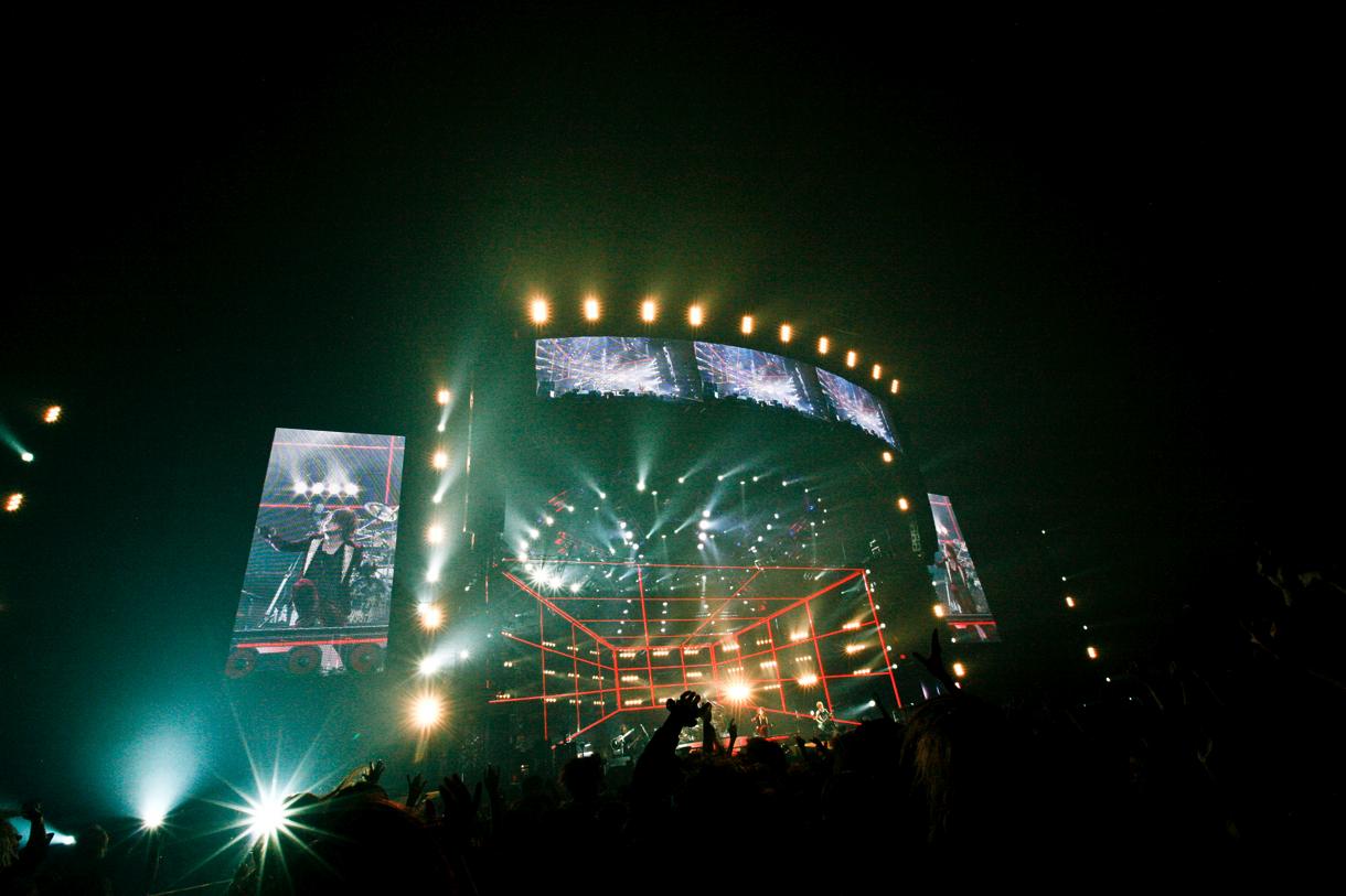 the GazettE、12月26日東京ドーム公演の模様。