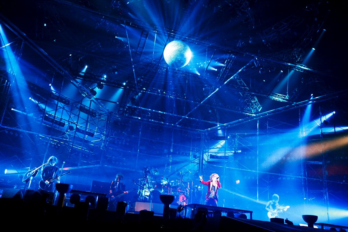 the GazettE、12月26日東京ドーム公演の模様。