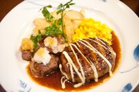 ひとくちおろしステーキ＆照りマヨハンバーグ（1280円）