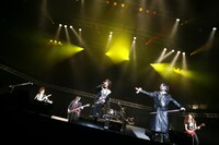 PAUL（44MAGNUM）、タイゾ（ゾロ）、愁（ギルガメッシュ）、Sakura（Creature Creature、Rayflower）、マーティ・フリードマンによるSESSION A。