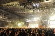 「20th L'Anniversary Starting Live "L'A HAPPY NEW YEAR!"」の模様。