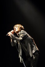 吉井和哉（Photo：有賀幹夫）