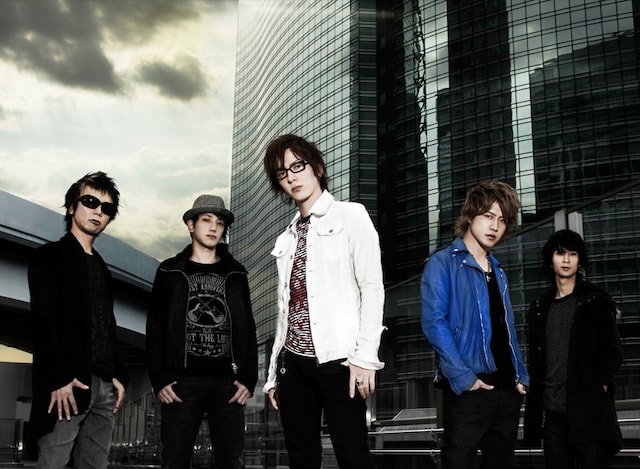 Hundred Percent Free