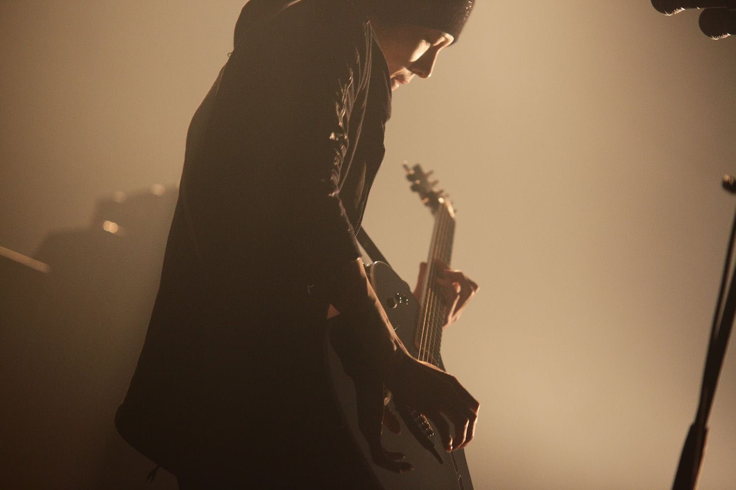 雅-MIYAVI-