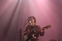 清竜人は3月2日にニューシングル「ボーイ・アンド・ガール・ラヴ・ソング」をリリースする。