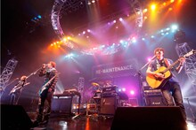 ライブツアー「CNBLUE Zepp Tour 2011 ～RE-MAINTENANCE～」Zepp Tokyo公演の模様。