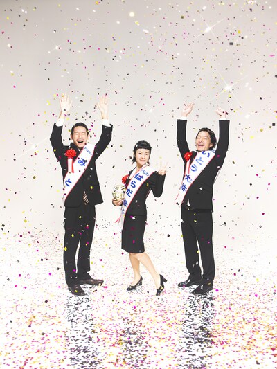 アルバムの収録内容やタイトルは、昨日1月18日にUstreamで生中継された番組内で発表。多くのファンが番組を視聴し発表の様子を見守った。