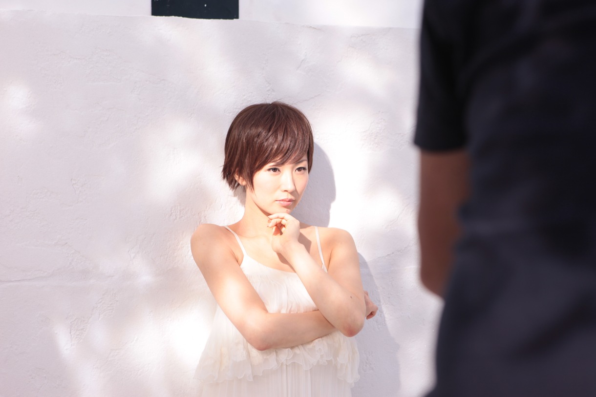 写真はCM撮影のワンシーン。