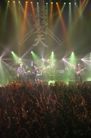 写真は1月22日に行われたZepp Tokyo公演の模様。