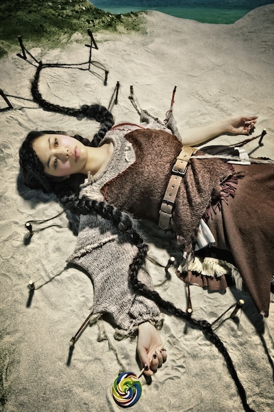 Charaは3月30日にニューアルバム「Dark Candy」をリリースする。