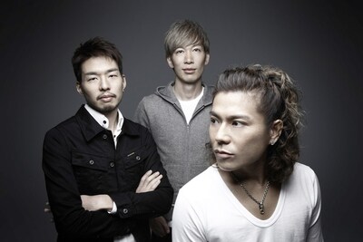 シングルの表題曲「FREEDOM」は本日4月6日から着うた先行配信中（写真はHOME MADE 家族）。