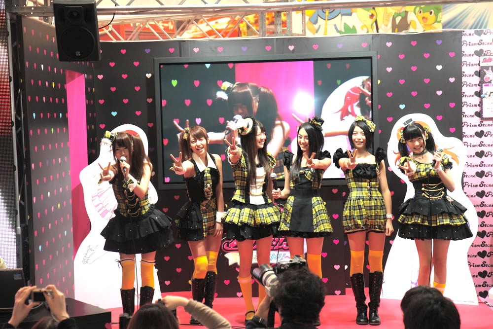 アニメ「プリティーリズム オーロラドリーム」製作発表会の様子。