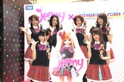 SUPER☆GiRLS「ジェニー」と衣装コラボ＆初シングル発売