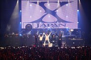 写真はX JAPANニューヨーク公演の模様（写真提供：Japan Music Agency）。
