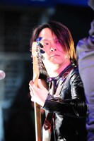 今週の人気の画像4位は、「黒夢1/29新宿シークレットライブ、わずか2分で強制終了」より、人時。