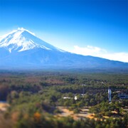 山梨県富士吉田市富士吉田市の町並み。