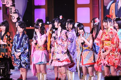 チームZの衣装を身に着けたSKE48のメンバー。