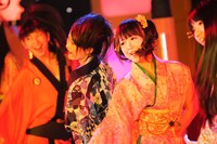 小木曽汐莉（写真左）、平松可奈子（右）