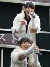 チョコを投げるも、なかなかうまく飛ばせないほっちゃん。