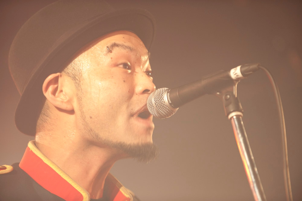 AZU（GELUGUGU）