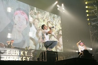 「いちょうの国から 2010～帰郷～」国立代々木競技場第一体育館公演の様子。