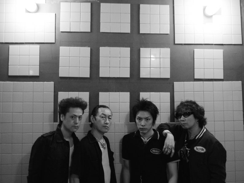 THE MODS