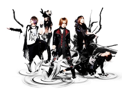 WWWのライブでは計16曲を熱演したboogieman。新曲も初披露し激しいサウンドでオーディエンスを盛り上げた。