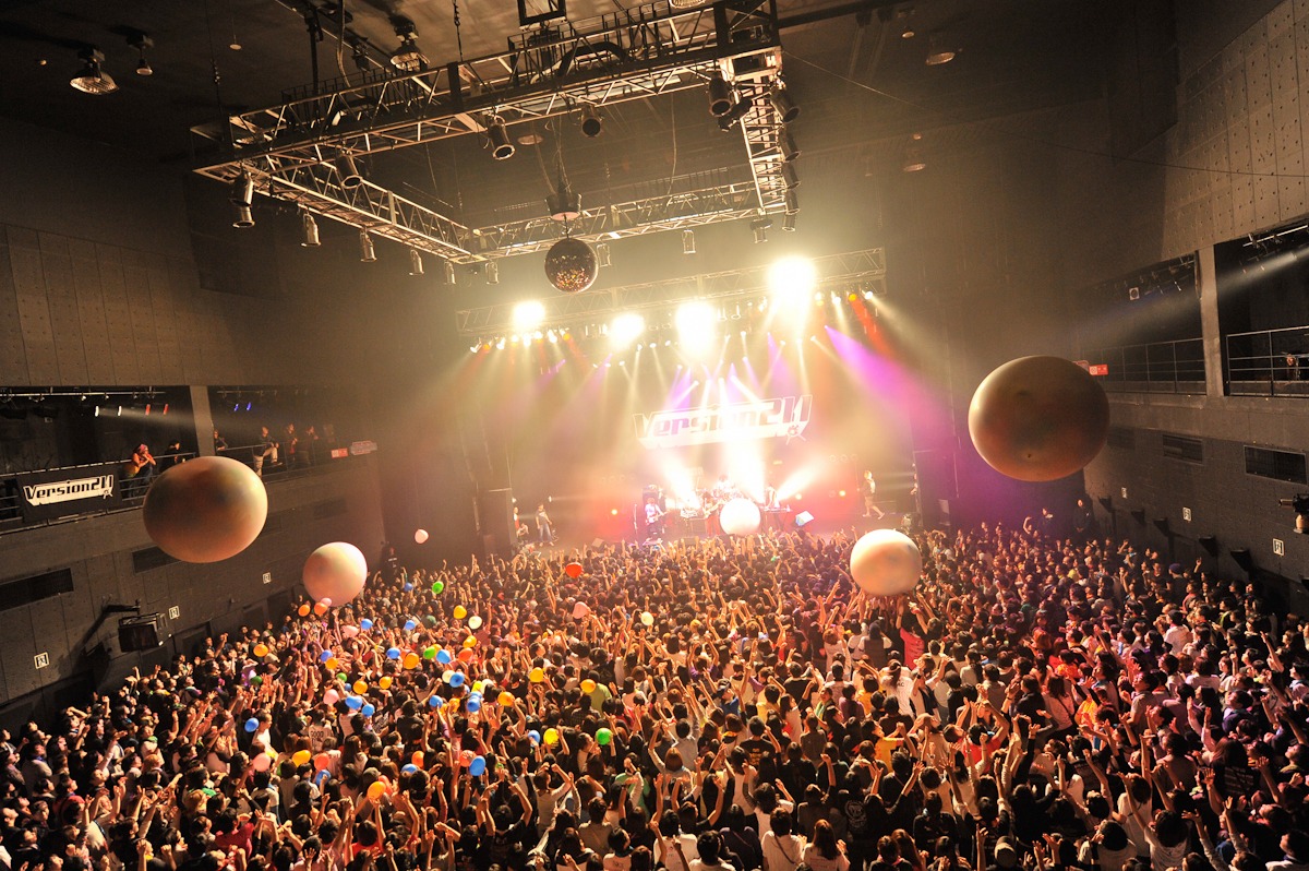 「version21.1 third」の模様（撮影：古渓一道）