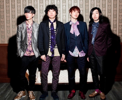 3月30日にAIとのコラボシングル「LOVE YOU NEED YOU feat. AI」をリリースするTHE BAWDIES。