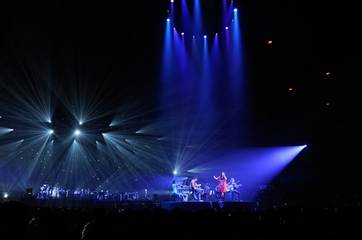 写真は「いきものがかりの みなさん、こんにつあー!! 2010 ～なんでもアリーナ!!!～」横浜アリーナ公演の模様。