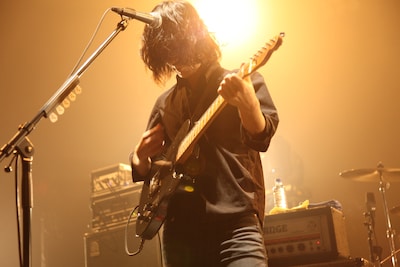 氏原ワタル（Vo, G）（撮影：shimbo yuki）