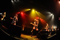 ももいろクローバー