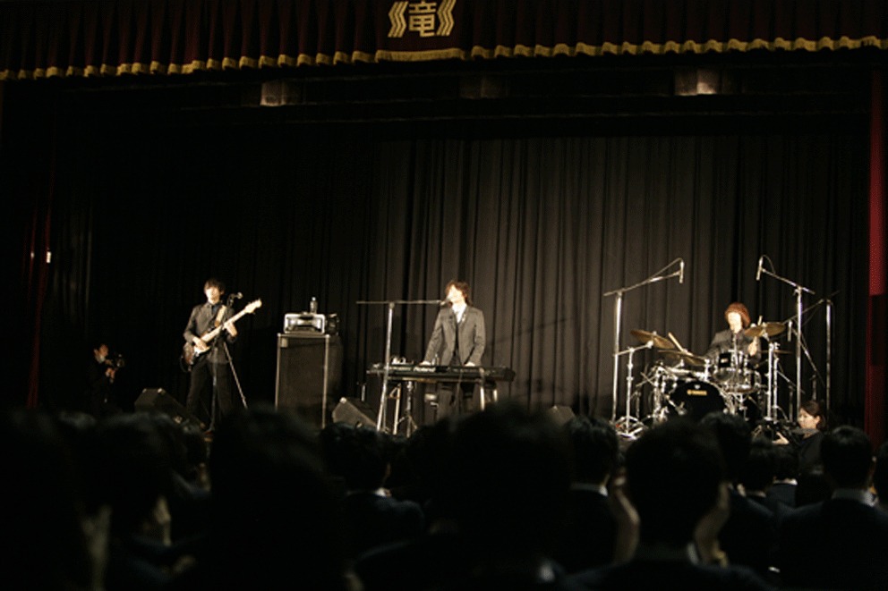 ライブステージの様子。