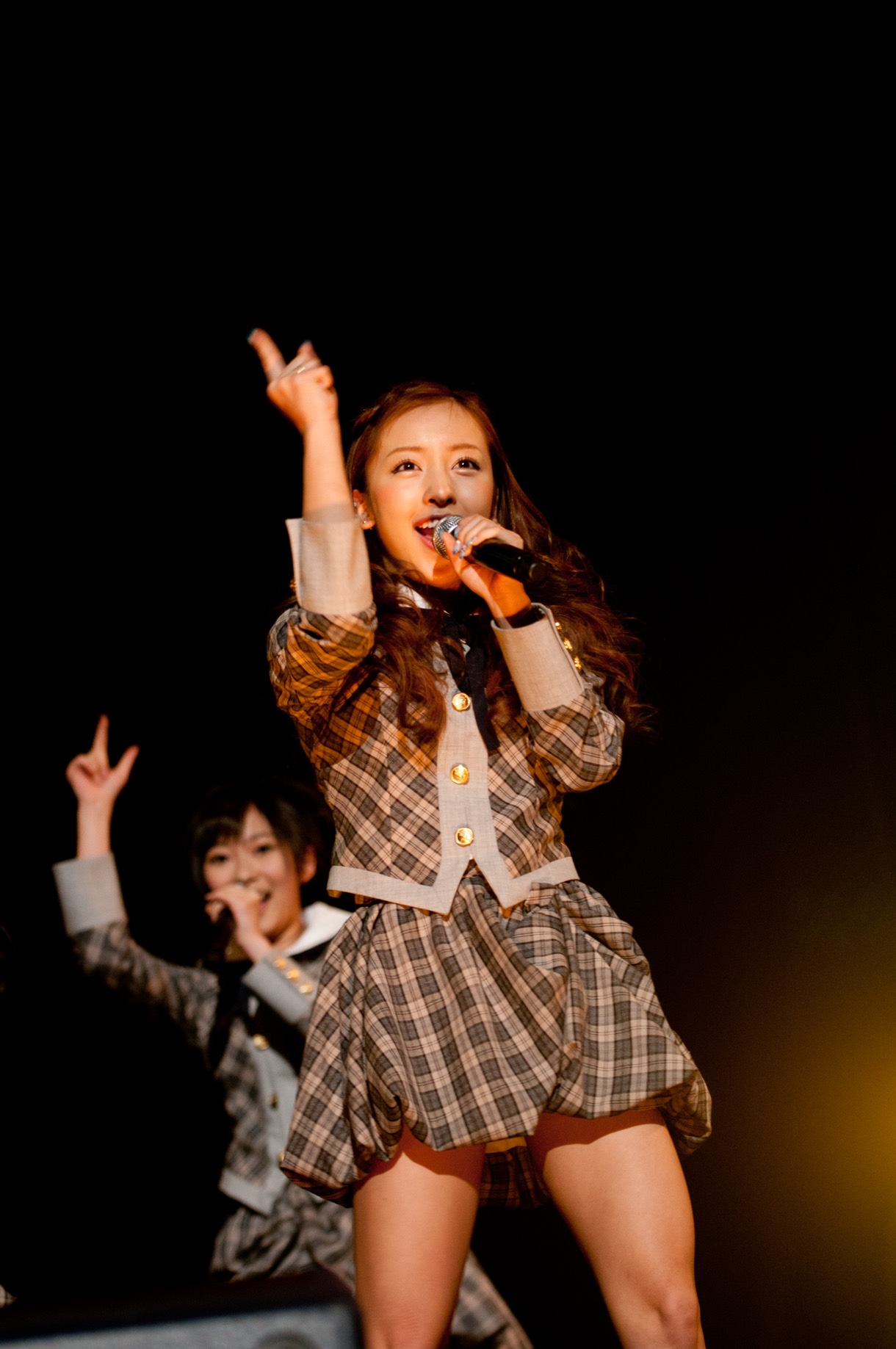 板野友美