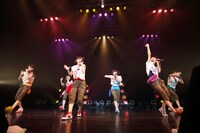 写真は「ももクロ新春スペクタクルツアー ミライボウルがやってきた。」Zepp Tokyo公演より。