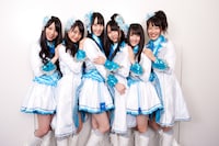 写真左から高田志織、小木曽汐莉、松井玲奈、高柳明音、木本花音、桑原みずき。