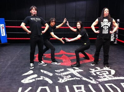 写真は3月6日に名古屋で行われたOUTRAGEトークイベントの模様。