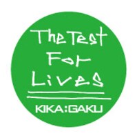 写真は「The Test For Lives」バッジ。