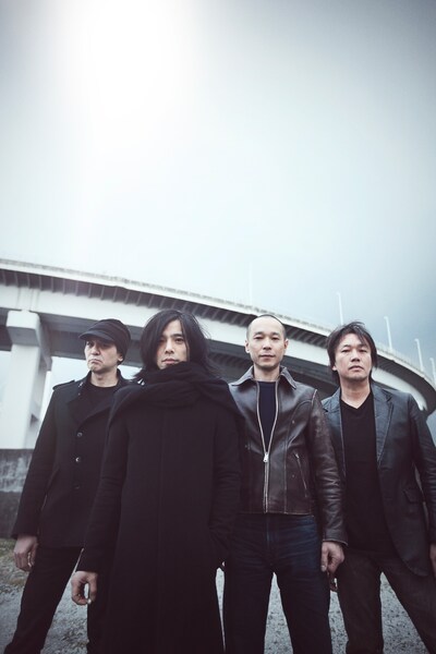 エレファントカシマシが日比谷野外大音楽堂でライブを行うのは、今年で通算22年目となる。