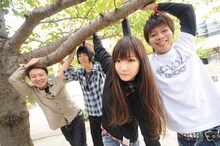 SpecialThanks（写真左からショーン、ヒロム、ミサキ、ノチ）