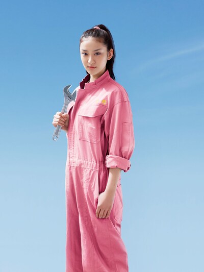 ドラマ「アスコーマーチ」でドラマ初主演を務める武井咲。