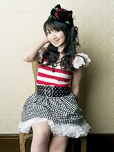 水樹奈々は8月3日に通算25枚目のニューシングル「純潔パラドックス」をリリースする。