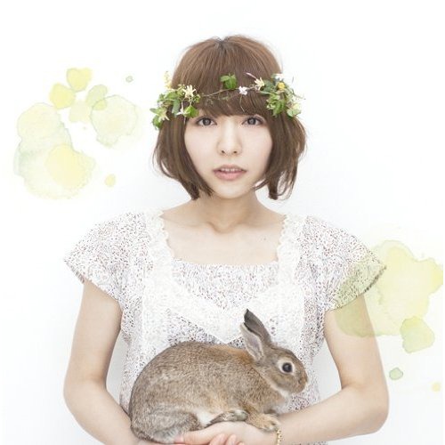 写真はニューシングル「春風 SHUN PU」初回限定盤ジャケット。