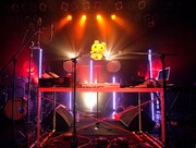 「じっけんしつ vol.0」のステージの様子。