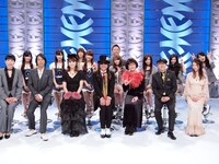 出演者全員によるトーク収録の模様。