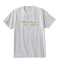 Charモデルの「Love & Peace and ... How?」Tシャツ。