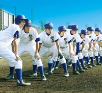 映画「もし高校野球の女子マネージャーがドラッカーの『マネジメント』を読んだら」のワンシーン。 (C)2011「もしドラ」製作委員会