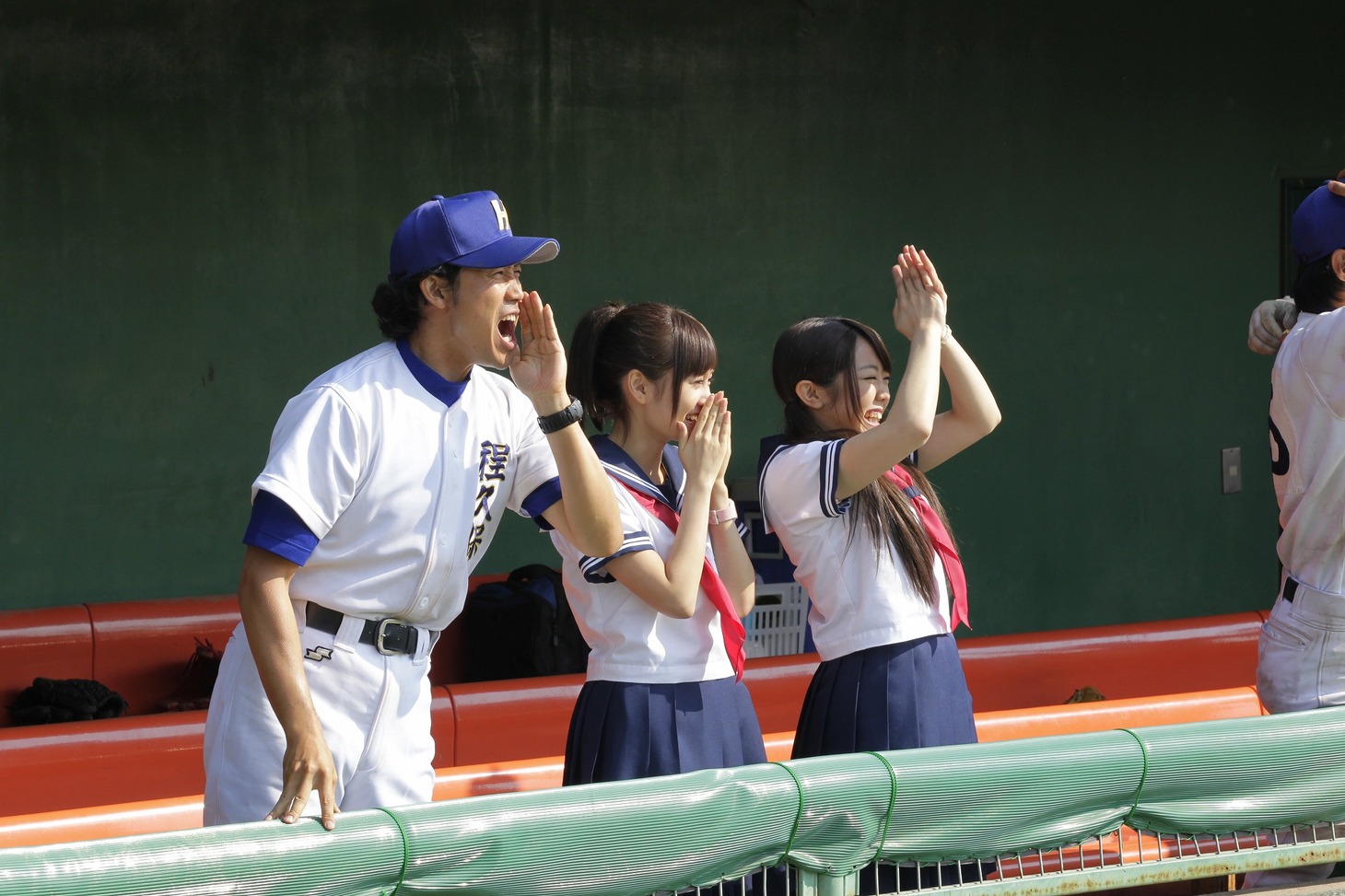 映画「もし高校野球の女子マネージャーがドラッカーの『マネジメント』を読んだら」のワンシーン。 (C)2011「もしドラ」製作委員会