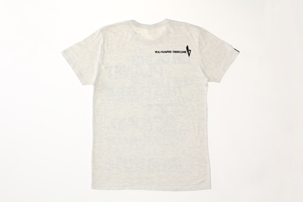写真はチャリティTシャツの裏デザイン。